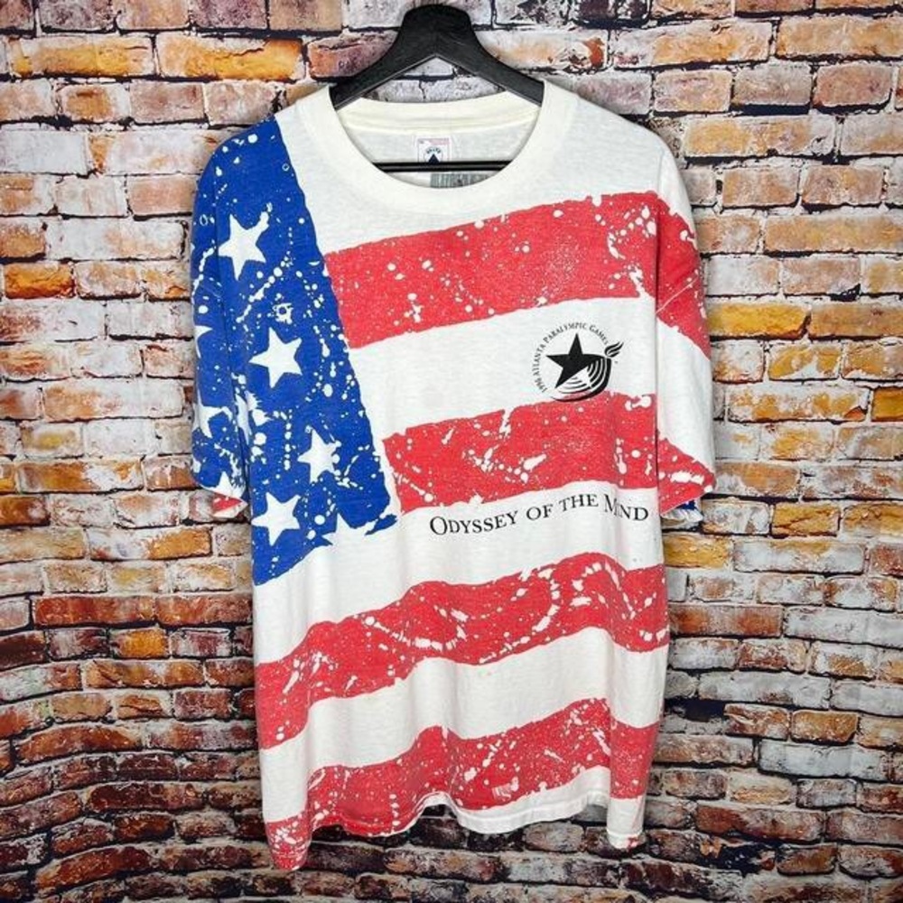Red White Blue Graphic T-Shirt